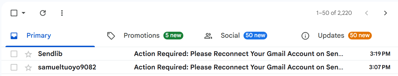 Comparison between using a display name and not using one